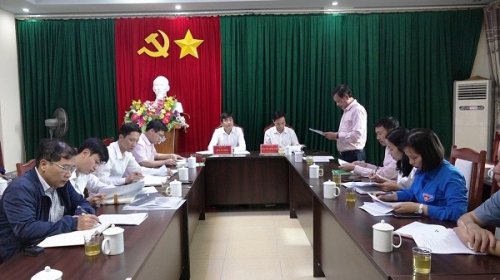 Kiểm tra tại Thạch Th&agrave;nh.jpg