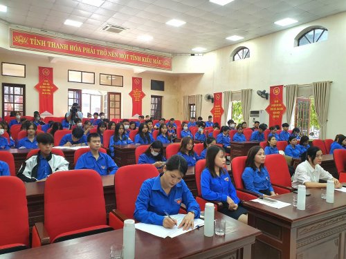 điểm cầu huyện đ&ocirc;ng sơn.jpg