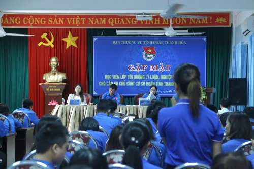 93a16c883d94e4cabd85.jpg