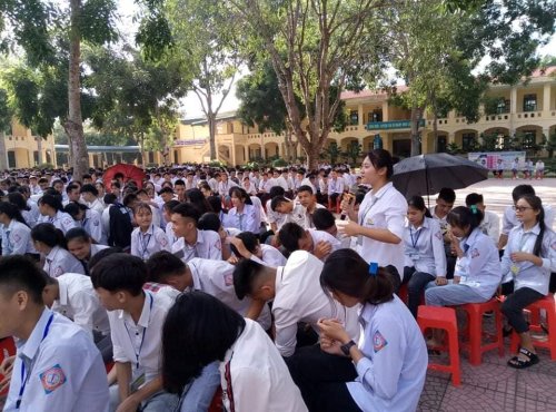 THPT THường Xu&acirc;n 2.jpg