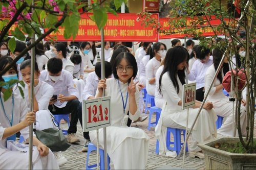 thpt đ&ocirc;ng sơn 1.jpg