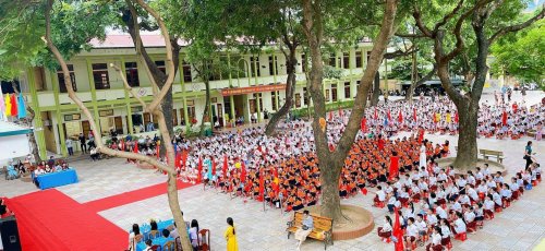 t&ocirc; hiến th&agrave;nh.jpg