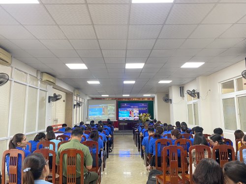 Trường Dự bị DTSS TTBĐ đợt 1.jpg
