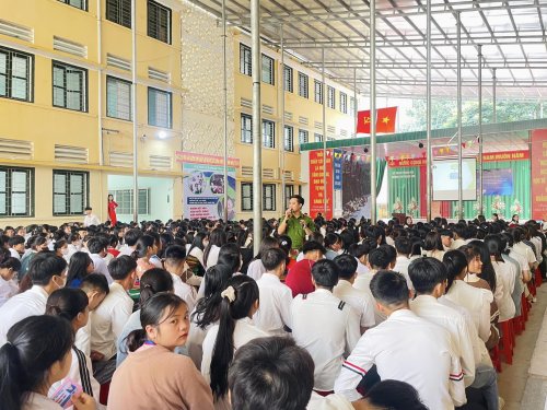 THPT quan sơn.jpg