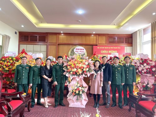 ch&uacute;c mừng BCHQS Tỉnh.jpg