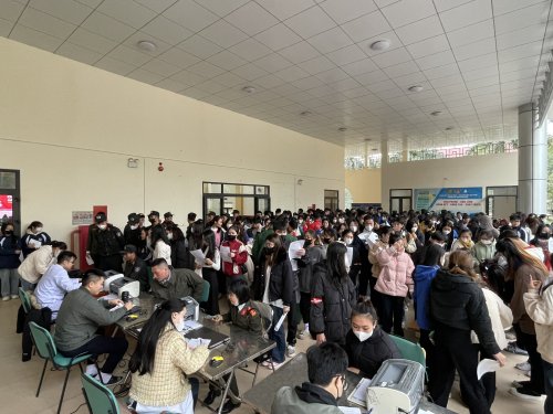 z5003904427627_d4435ed43d7307334659c6ebe22bd649.jpg