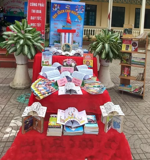thường xu&acirc;n 2.jpg