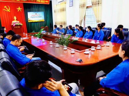 Hà Trung 2.jpg