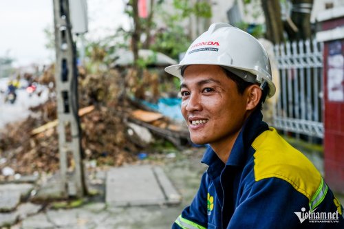 Anh Trương Ngọc Thuận, một thành viên trong đội chi viện tới từ TPHCM.jpg