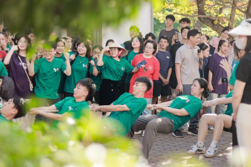 CĐ Y TẾ.jpg