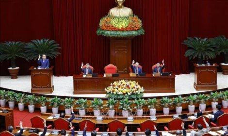 Bật “công tắc” tăng trưởng từ cải cách thể chế