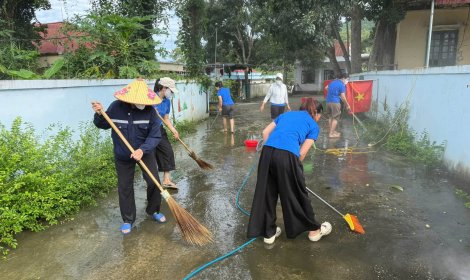 TUỔI TRẺ CÁC XÃ, PHƯỜNG TRÊN ĐỊA BÀN TỈNH CHUNG SỨC CHUẨN BỊ NĂM HỌC MỚI