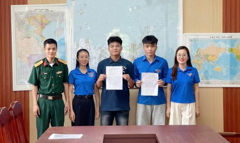 TUỔI TRẺ HOẰNG CHÂU VIẾT TIẾP NHỮNG LÁ ĐƠN TÌNH NGUYỆN LÊN ĐƯỜNG NHẬP NGŨ