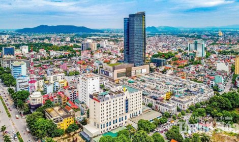 TỪ MÙA THU CÁCH MẠNG ĐẾN KHÁT VỌNG KIẾN TẠO TƯƠNG LAI