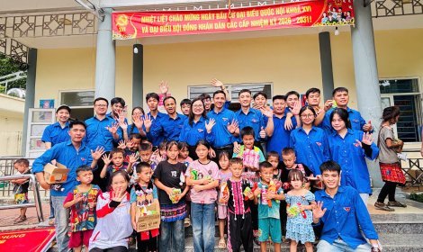 CHIẾN DỊCH THANH NIÊN TÌNH NGUYỆN HÈ 2026 TẠI BẢN SUỐI LÓNG, XÃ TAM CHUNG