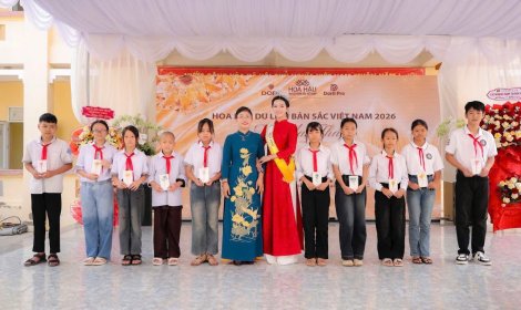 XÃ QUẢNG CHÍNH: CHUNG TAY “ĐỒNG HÀNH CÙNG EM ĐẾN TRƯỜNG”